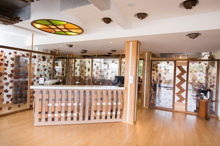 Adoro Hotel